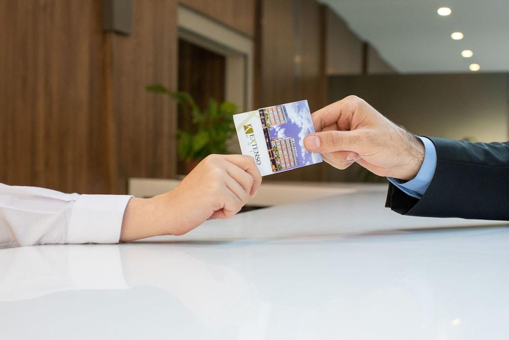 Extenso Hotel Gaziemir Ngoại thất bức ảnh