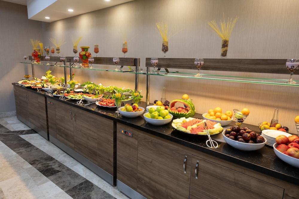 Extenso Hotel Gaziemir Ngoại thất bức ảnh